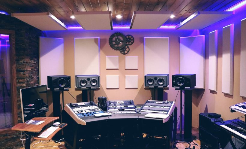 Music-production-in-a-sound-studio-or-home-studio